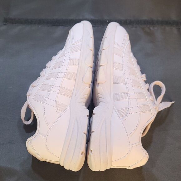 BRAND NEW K-SWISS LACE UP CLOSURE YOUTH11 SNEAKER G1 - Picture 5 of 15